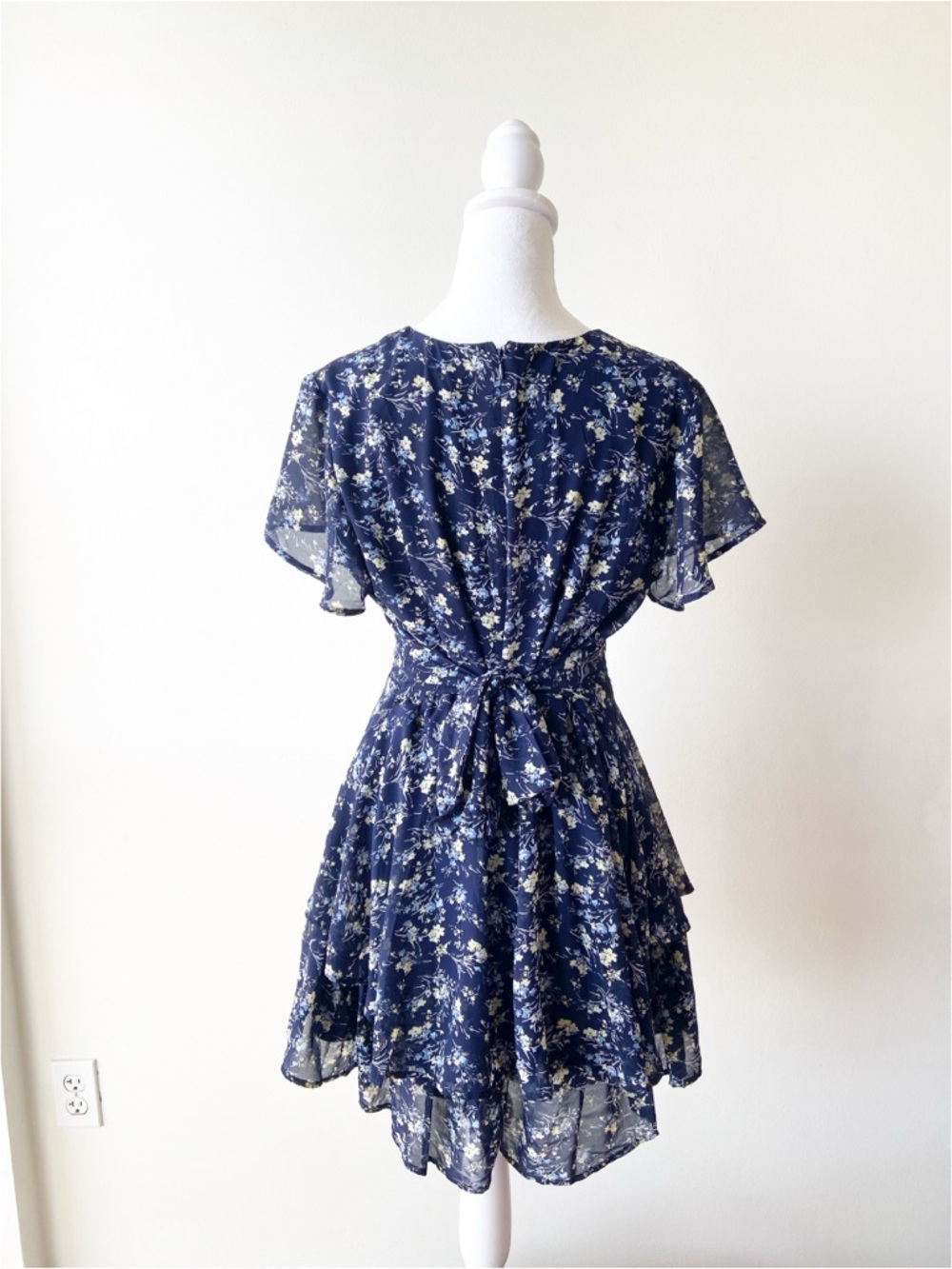 Navy Floral Wrap Mini Dress Size L - Picture 4 of 9